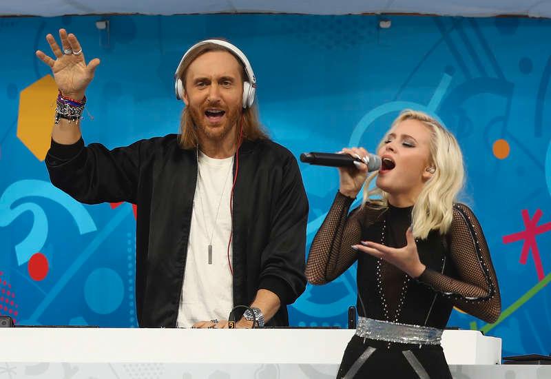 Zara Larsson och David Guetta uppträdde med den officiella EM-låten ”This one’s for you”.