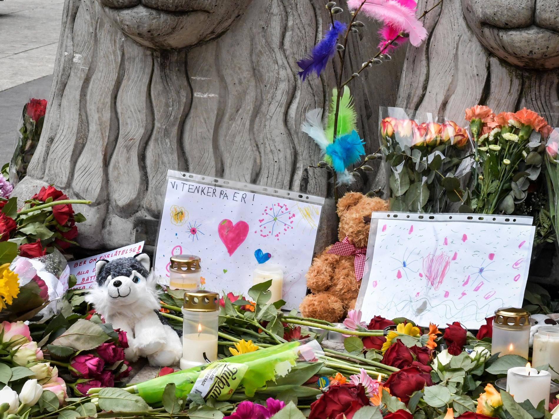 Pappan till den elvaåriga flicka som dödades i attacken på Drottninggatan i Stockholm i fjol berättar nu om sorgen. Arkivbild.