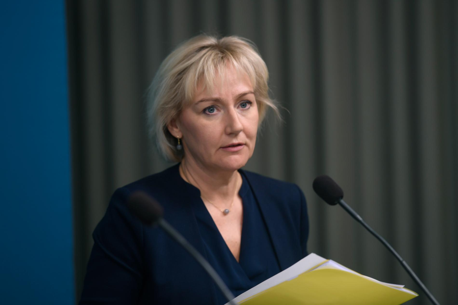 Helene Hellmark Knutsson (S), minister för högre utbildning och forskning.