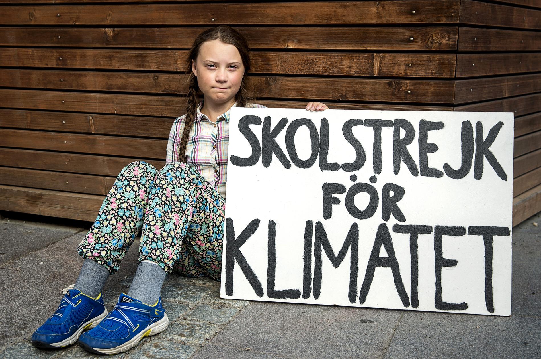 Greta Thunberg skolstrejkar för klimatet.