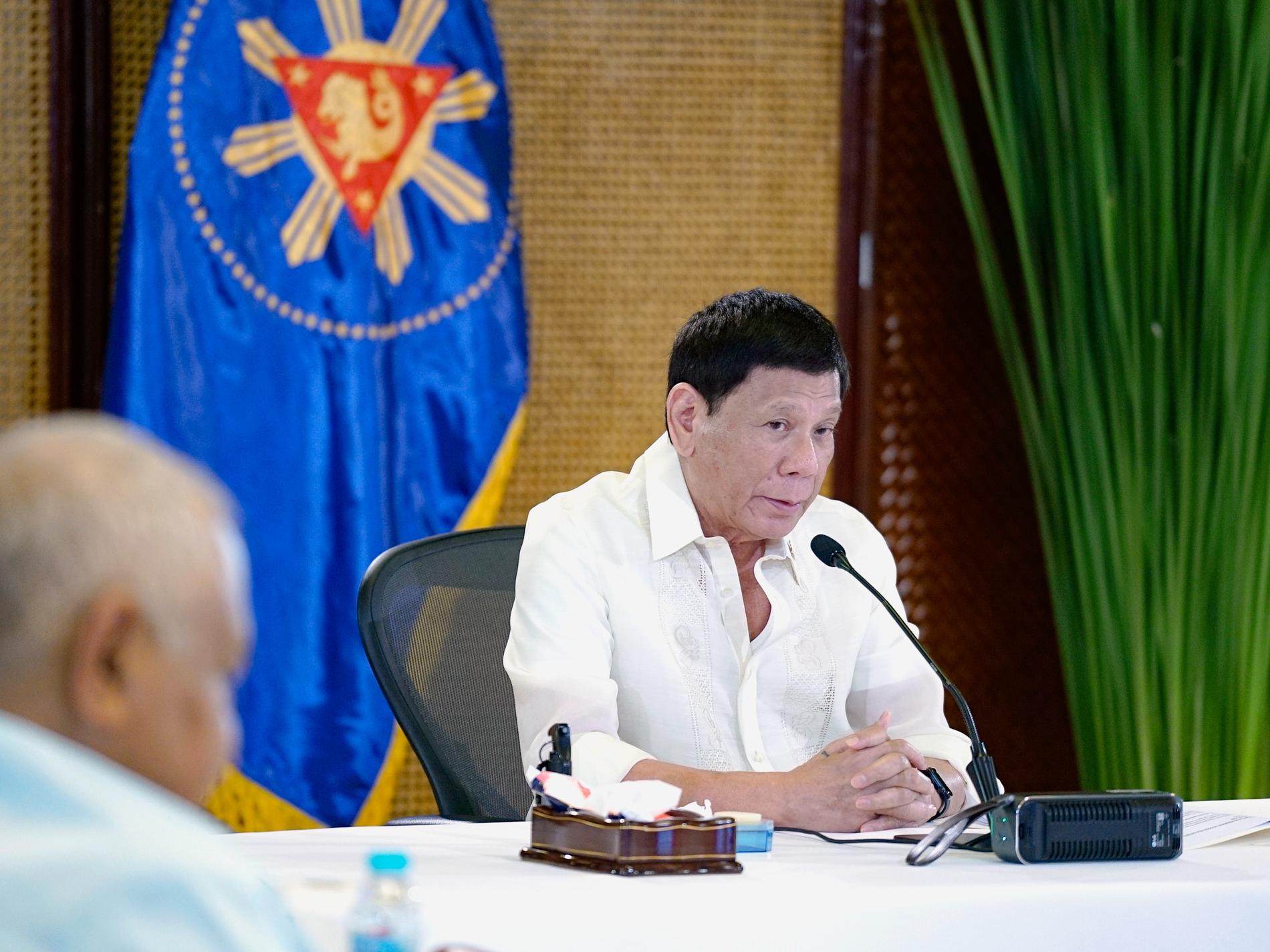 Marcos: Lämnar inte över Duterte till ICC