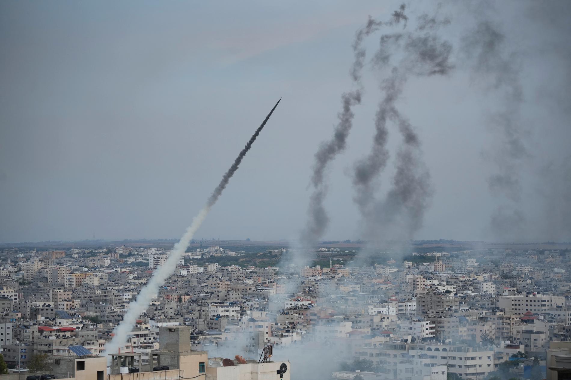 Raketer avfyrades från Gaza under lördagen, i riktning mot Israel.