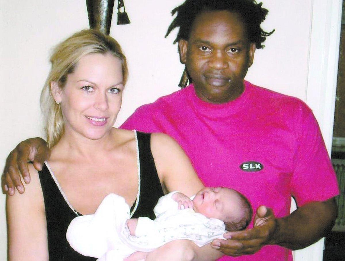 Stabilt Dr Alban och sambon Katrin Hermansson, 35, fick sitt andra barn för två veckor sedan. Lilla Julia vägde 3150 gram och var 49 centimeter lång. Det var en självklarhet för artisten att ta ut pappaledighet, förklarar han.