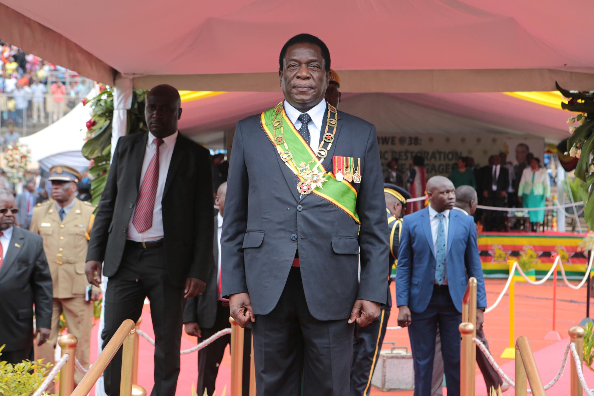 Zimbabwes president Emmerson Mnangagwa vid firandet av landets självständighetsdag i april.