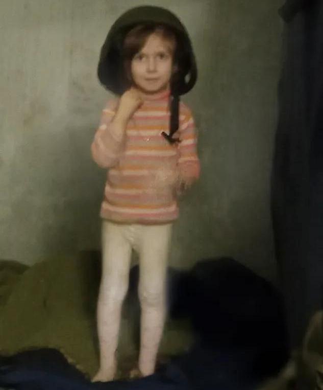 Alisa, 4, i bunkern under stålverket Azovstal.