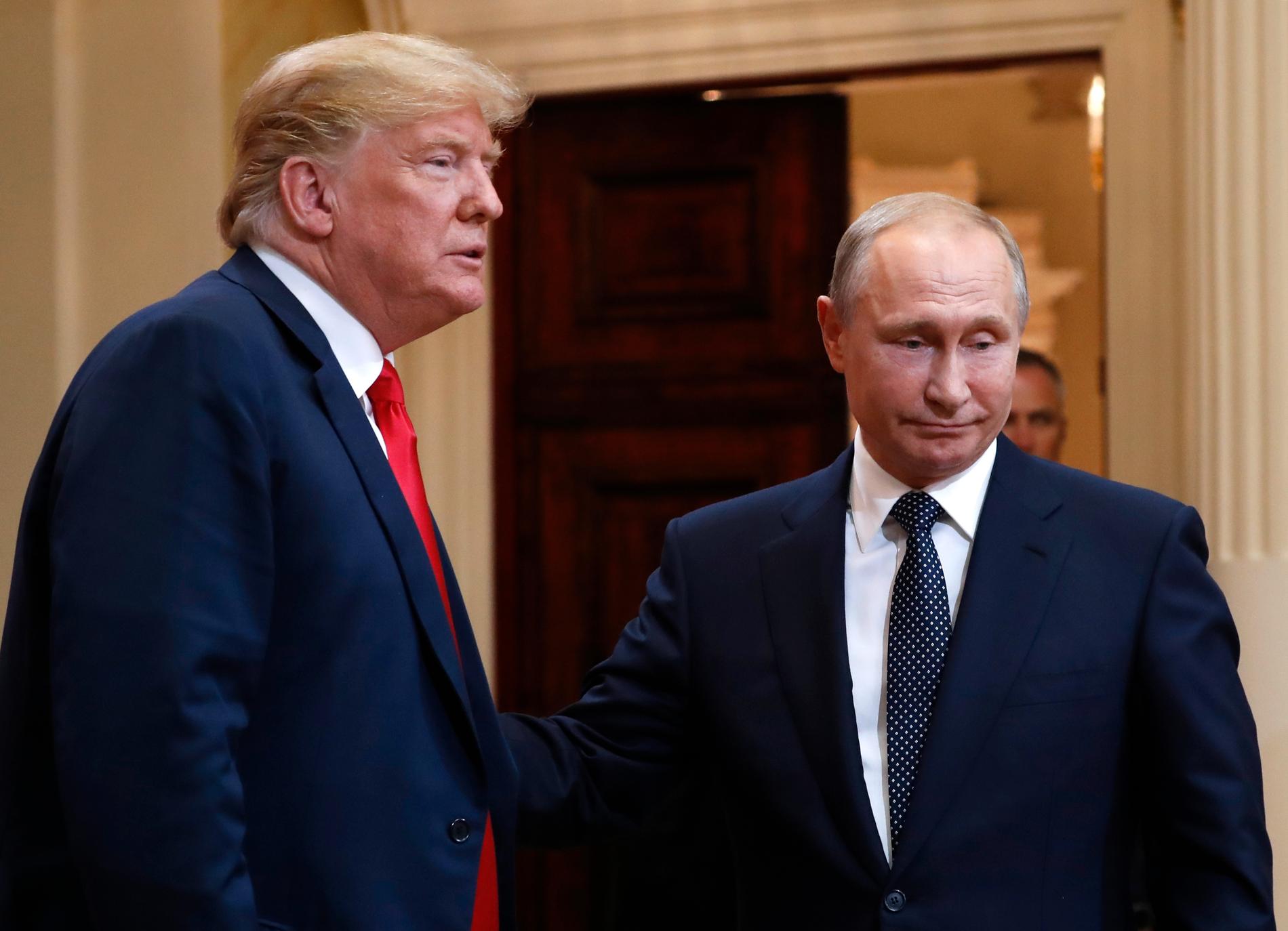 Donald Trump säger sig vara "väldigt orolig" för att Ryssland ska försöka påverka kommande val – i hans motståndares favör. Arkivbild.