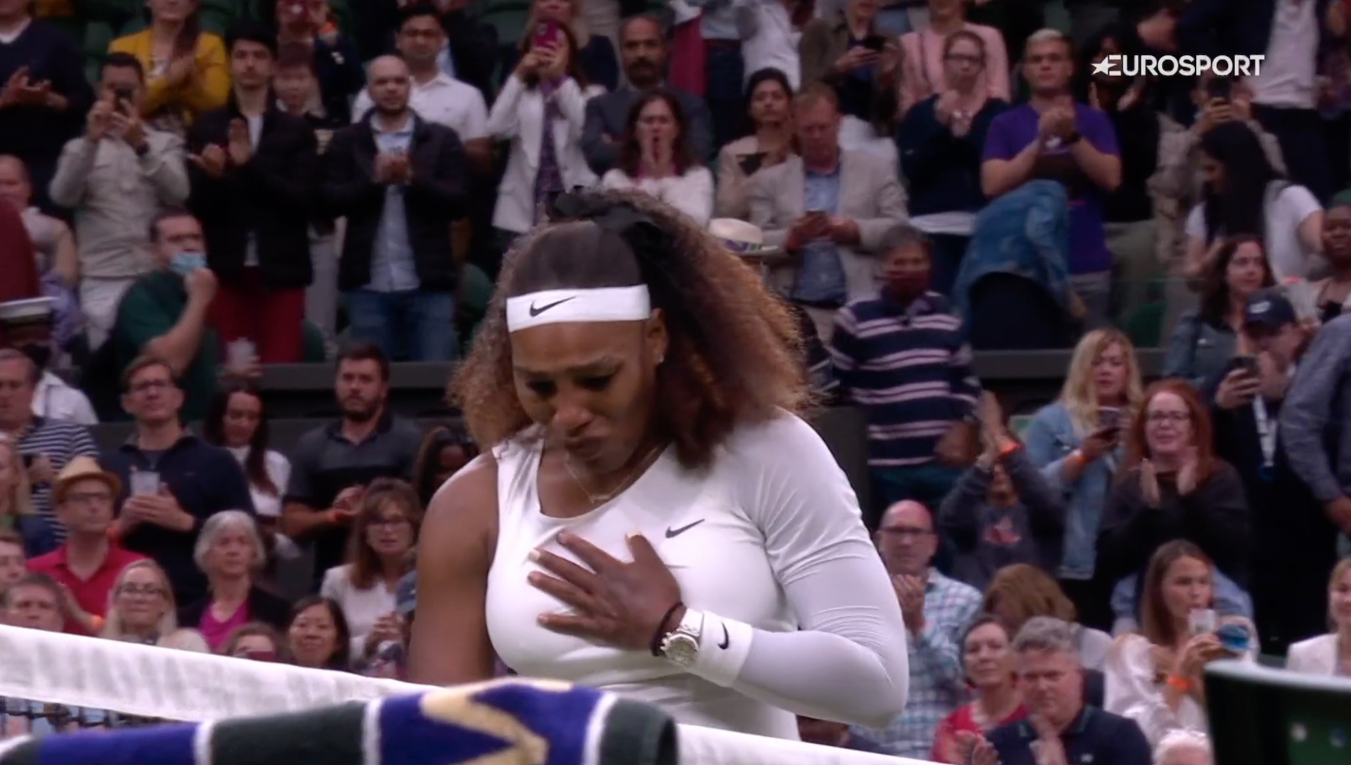 Serena Williams tvingades bryta direkt.