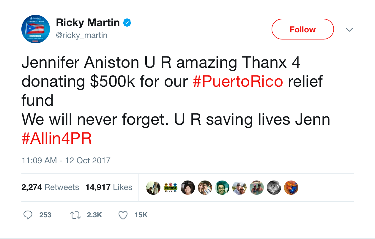 Ricky Martin tackar Jennifer Aniston på Twitter