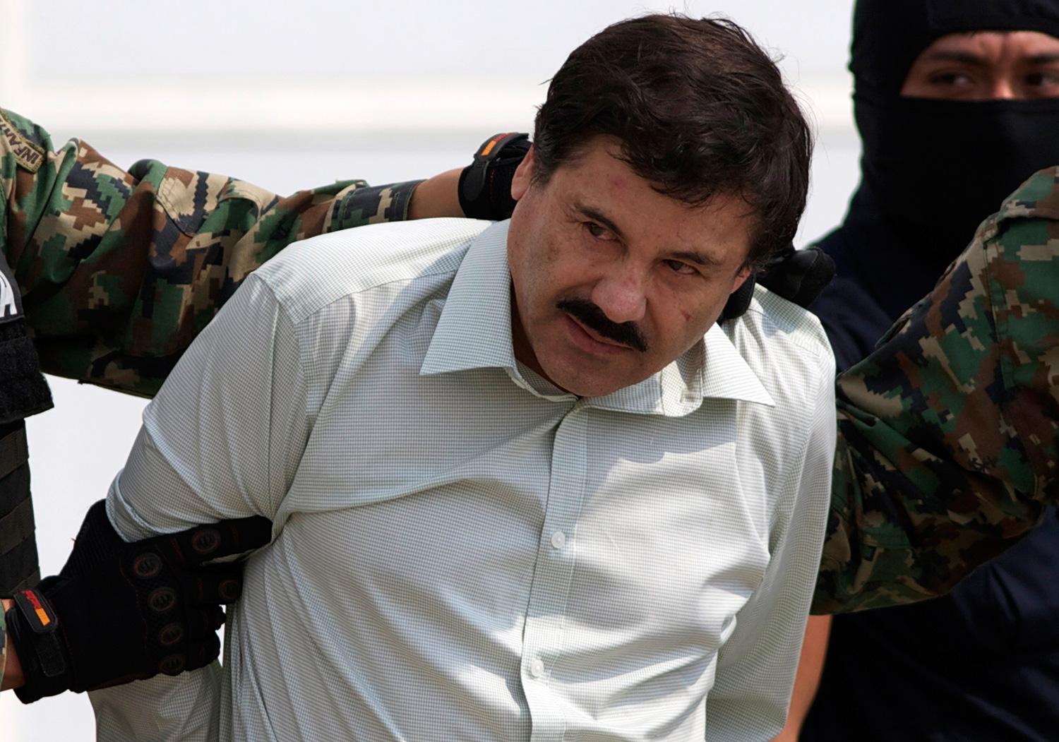 ”El Chapo”, som ledde den mäktiga och fruktade Sinaloa-kartellen, jagas nu av mexikansk polis.