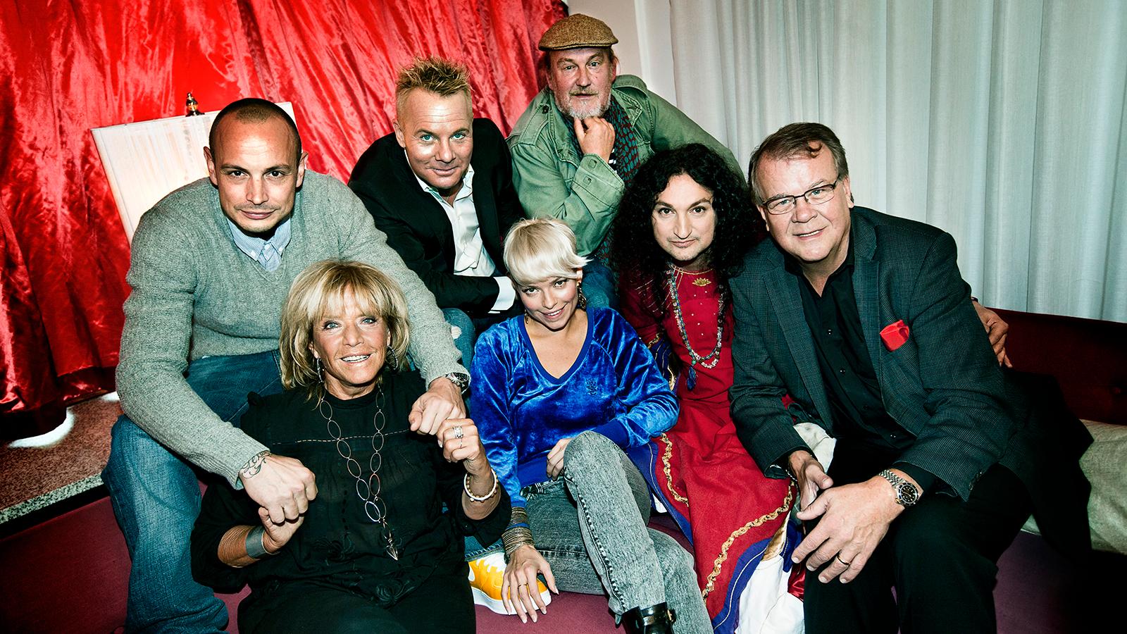 Petra Marklund var med i den första säsongen av ”Så mycket bättre” 2010, då ihop med Petter, Barbro ”Lill-Babs” Svensson, Christer Sandelin, Plura Jonsson, Thomas Di Leva och Lasse Berghagen.