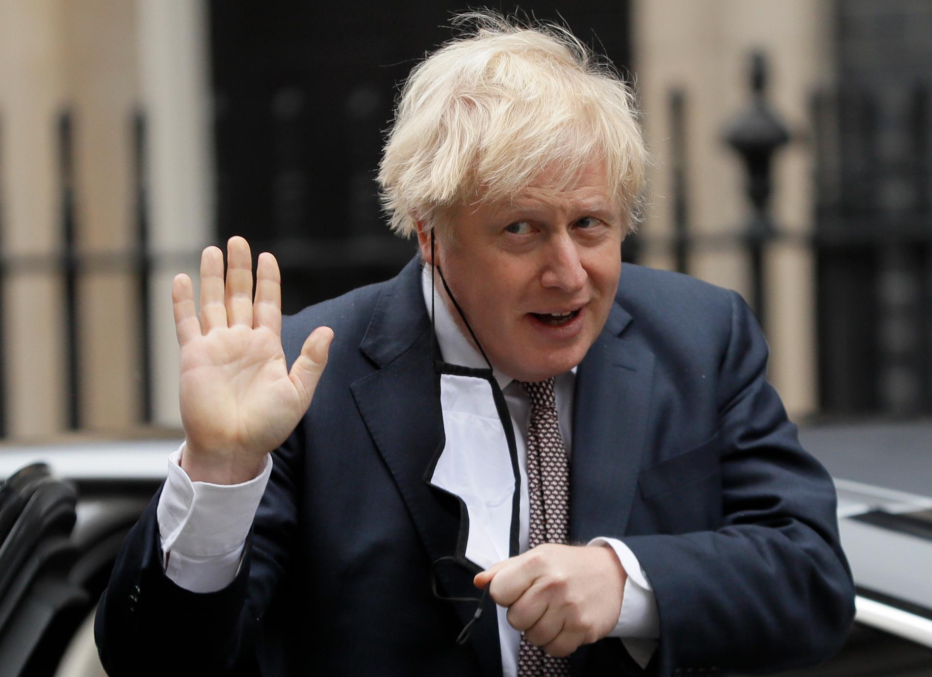 Storbritanniens premiärminister Boris Johnson ser en horisont för Englands hårda virusregler i början av februari.