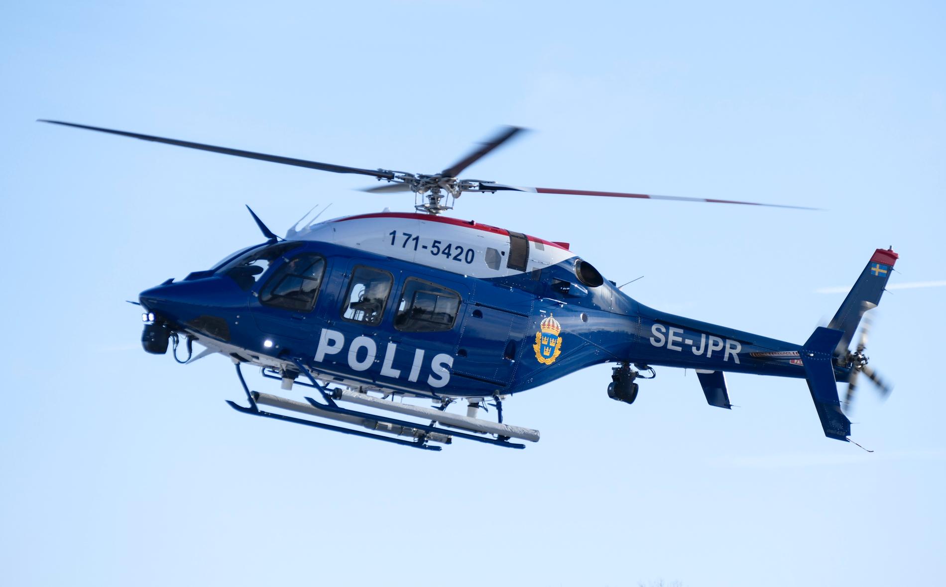 Polisen i Blekinge har bland annat satt in helikopter i sökandet efter den försvunne mannen.