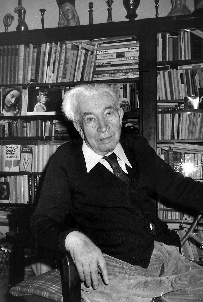 Poeten Jaroslav Seifert (1901–1986) fick Nobelpriset i litteratur 1984.