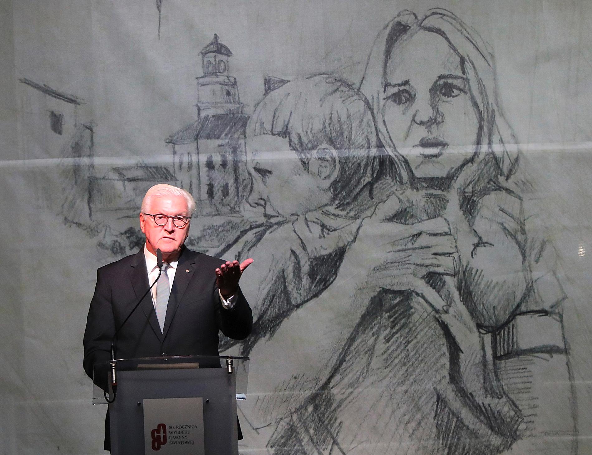 Tysklands förbundspresident Frank-Walter Steinmeier bad om förlåtelse under en minnesceremoni i Wieluń.
