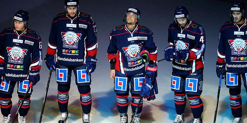 Magnus Johansson, mitten, är en av spelarna som kan lämna LHC.