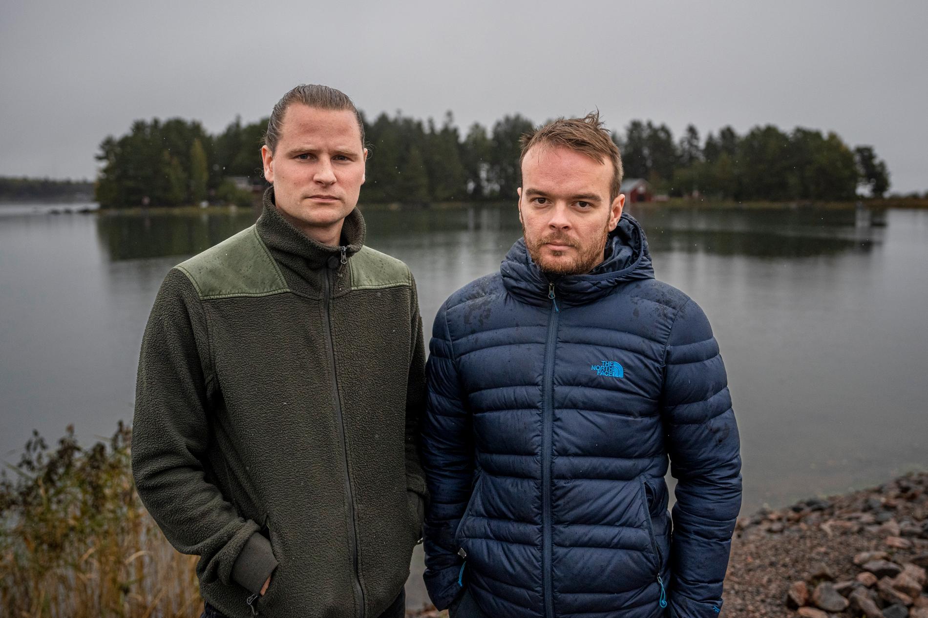 Aftonbladets Robin Lorentz Allard och Peter Schwartz på plats i Norrsundet.