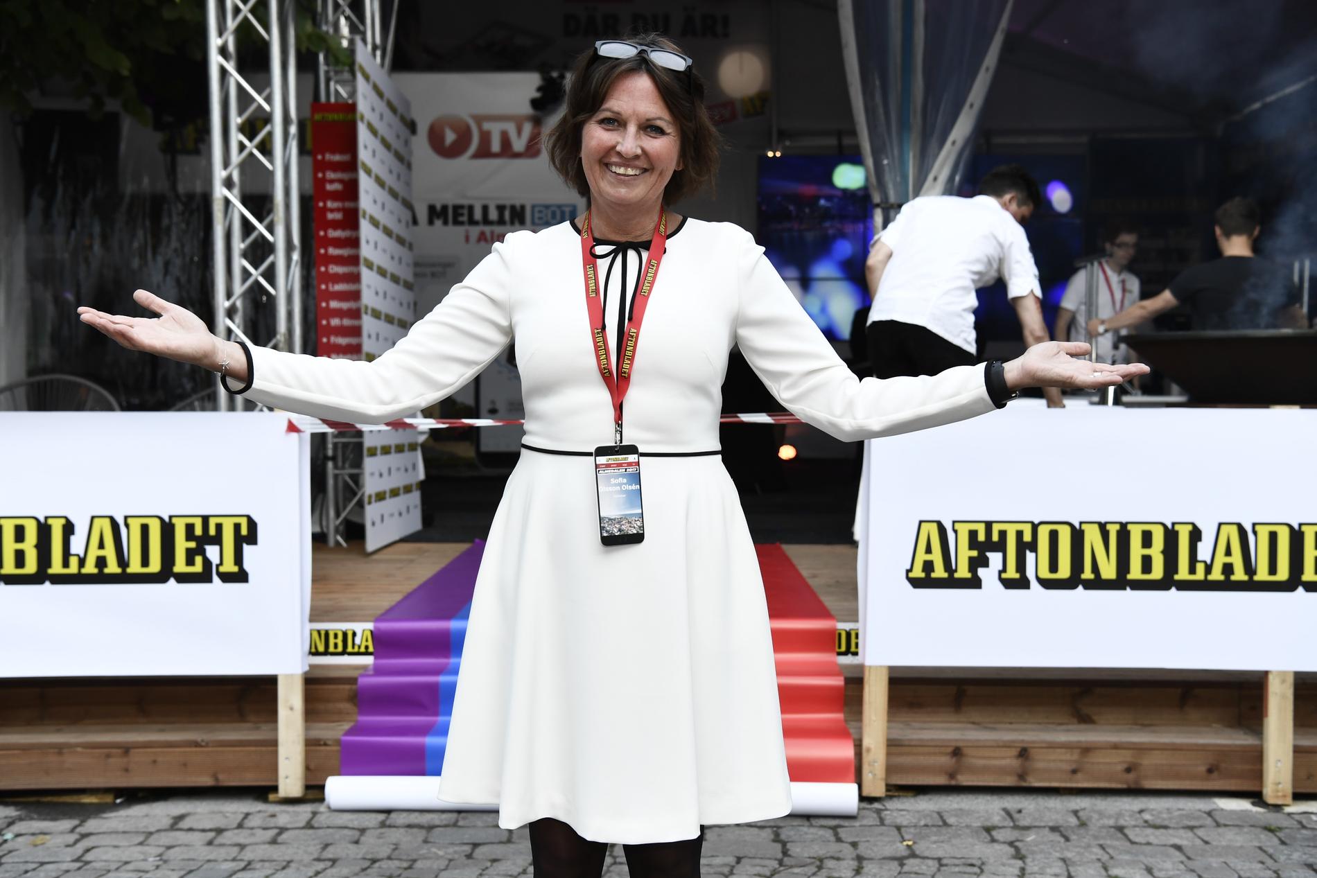 Aftonbladets publisher Sofia Olsson Olsén tog emot alla glada minglare.