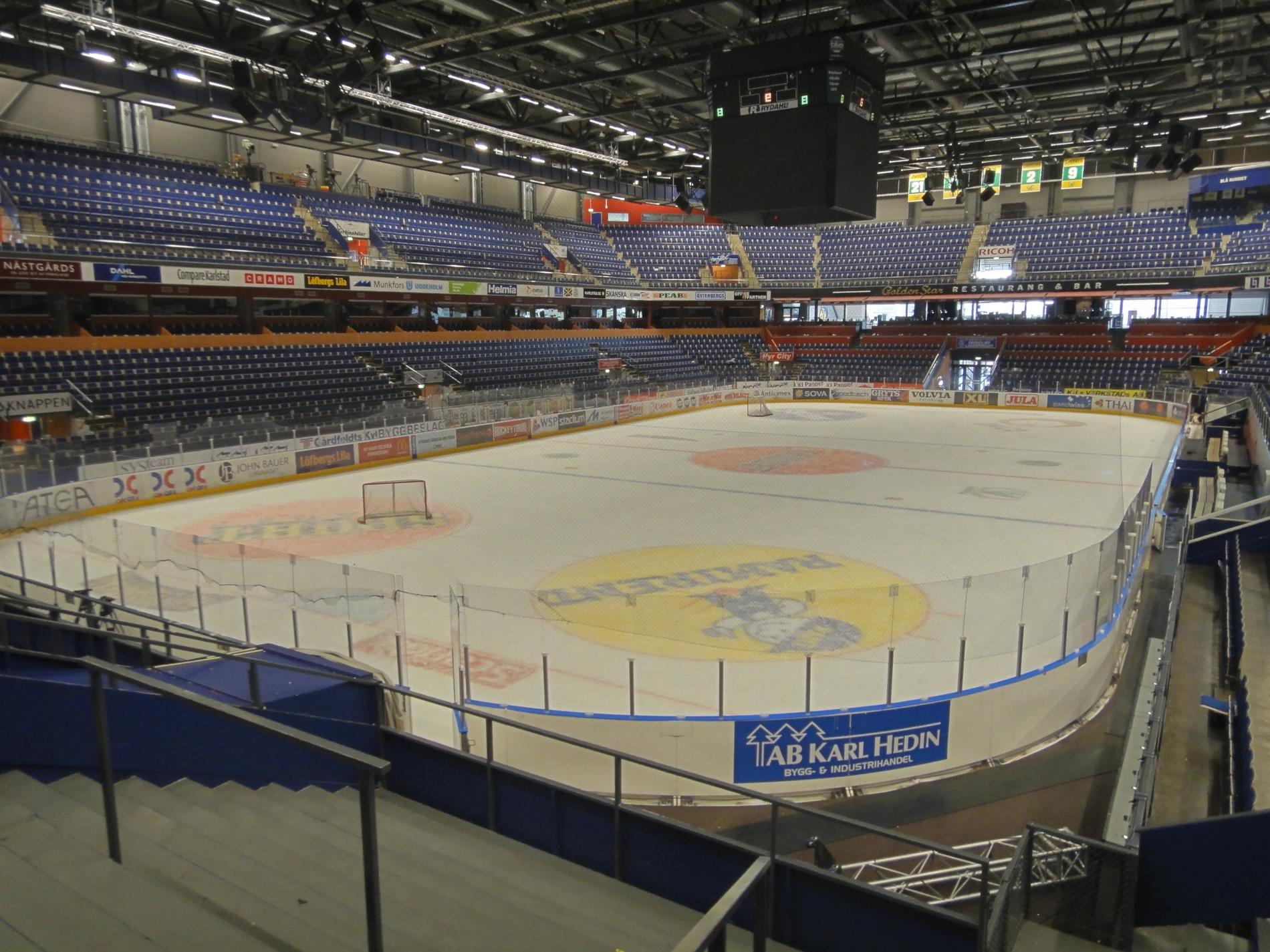 öde Det var tomt i Löfbergs Lila Arena under Färjestads istid.