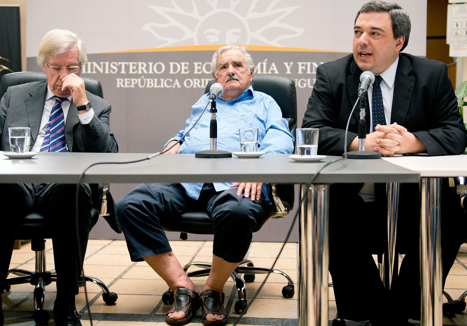 Yrke: President President Mujica verkar inte bry sig nämnvärt om kritiken.