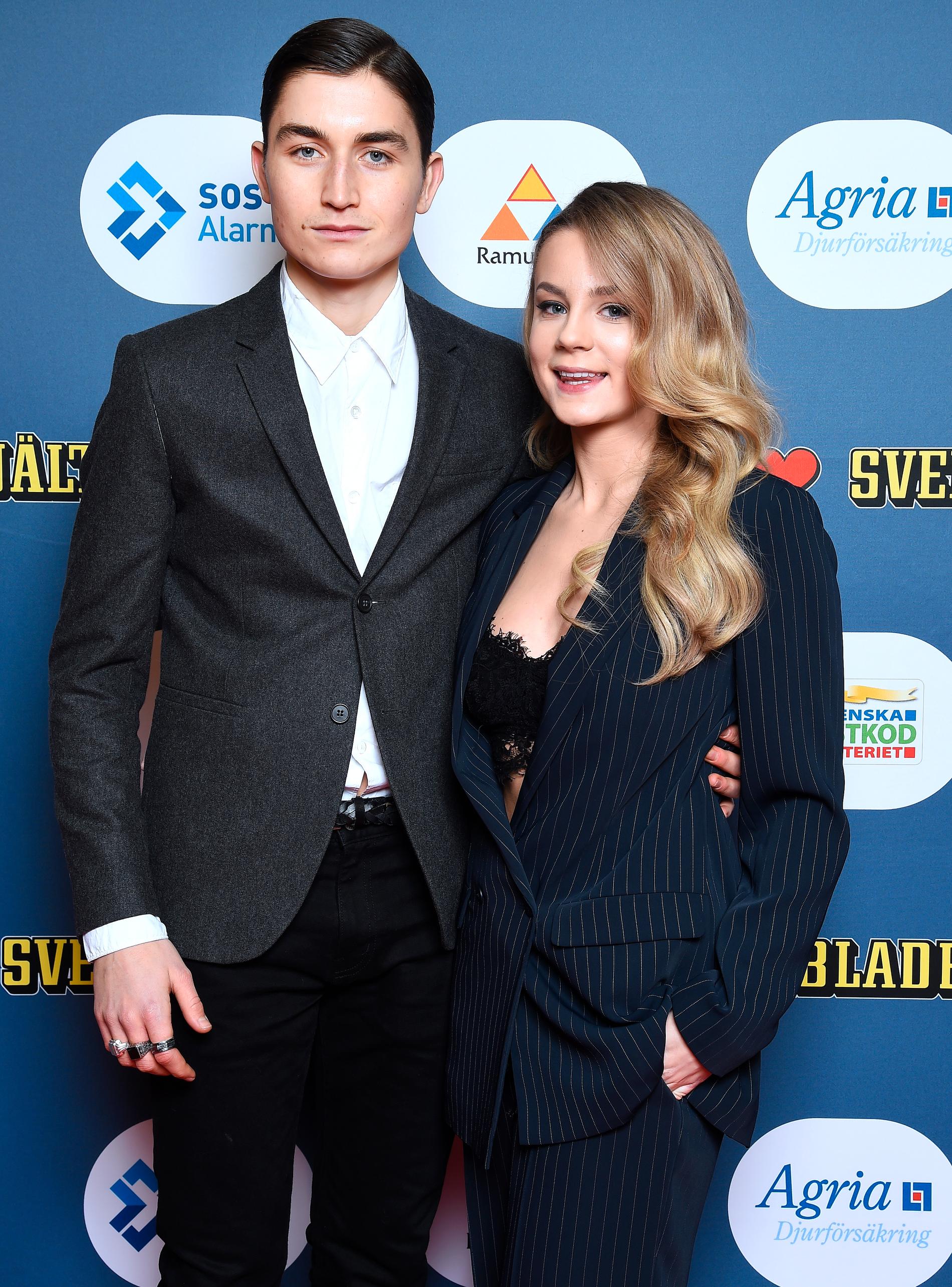 Svenska Hjältar-juryns Molly Nutley tillsammans med pojkvännen Gustav Lindh.