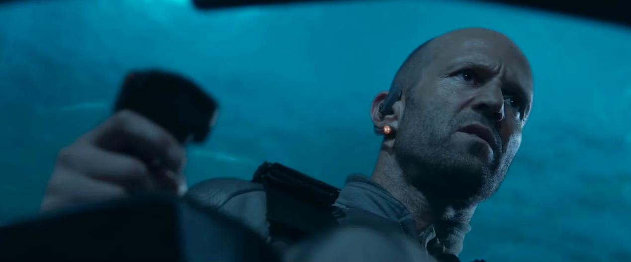 Jason Statham spelar dykare i ”The meg”.