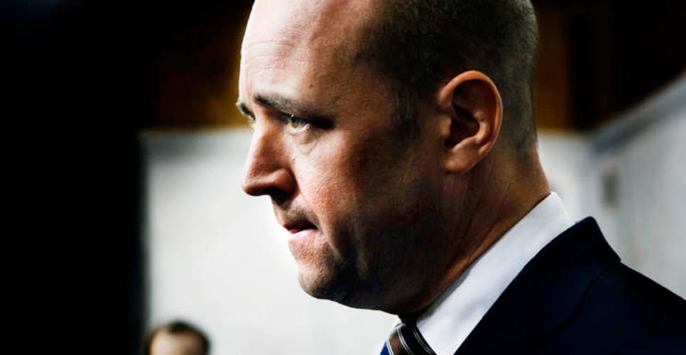 Pussel Statsminister Fredrik Reinfeldt har många bitar att få på plats.
