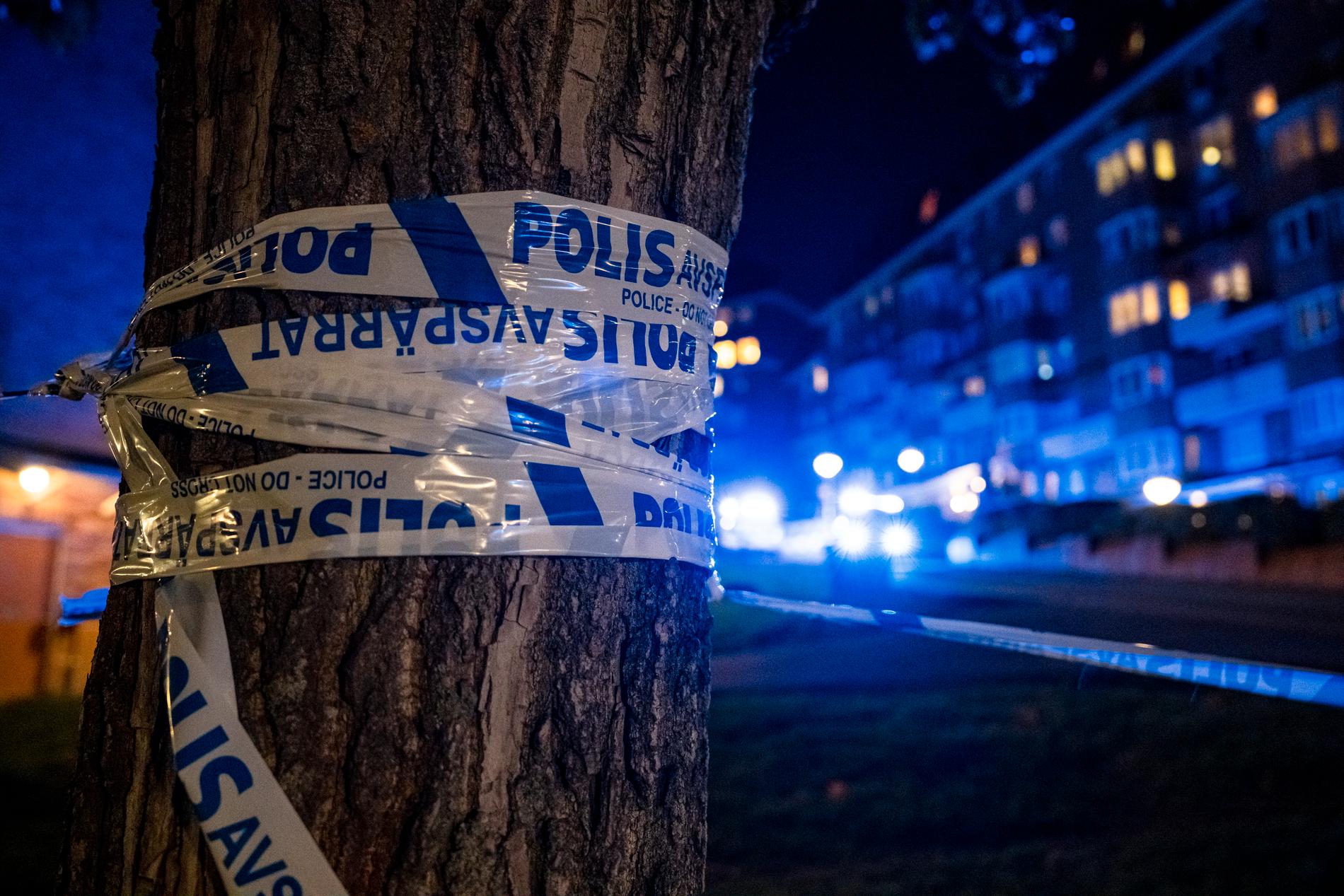 Polisavspärrning i Södertälje efter ett mord i början av oktober.