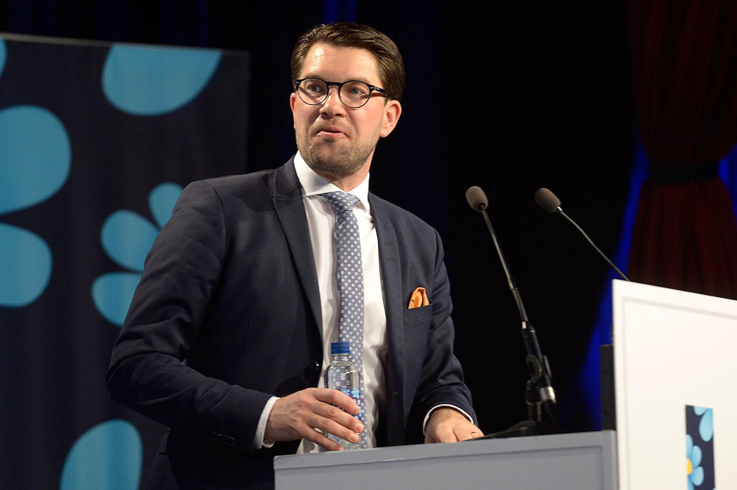 SD:s väljare misstror tidningar och journalister och förlitar sig i högre grad än andra på alternativa medier enligt Aftonbladet/Inizios undersökning.