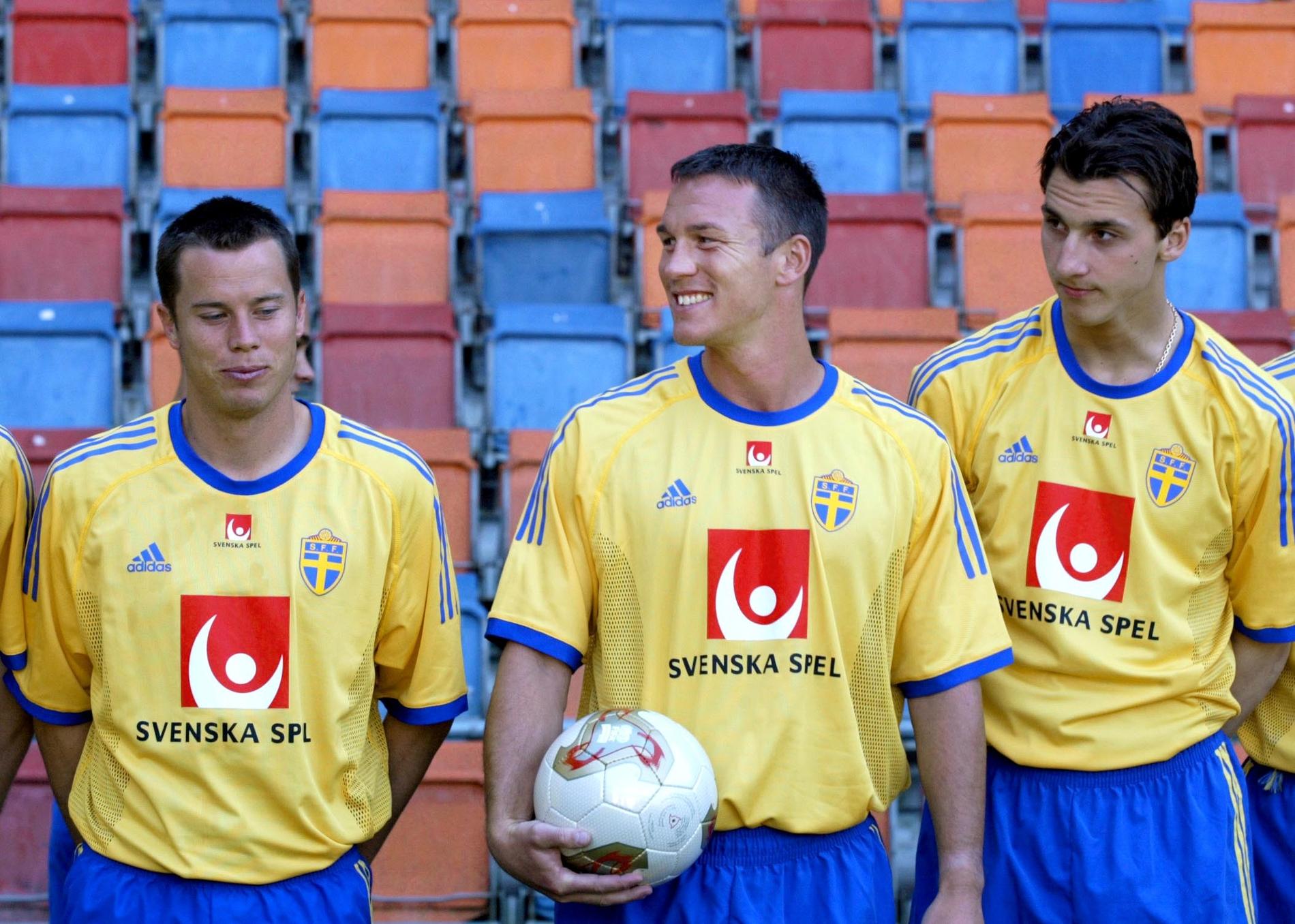 Daniel Andersson (t.v.) med sin bror Patrik Andersson och Zlatan Ibrahimovic 2002
