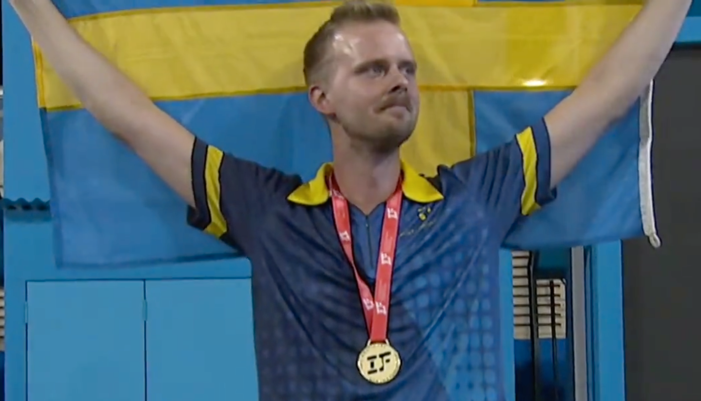 James Blomgren tar guldmedalj i bowling-VM