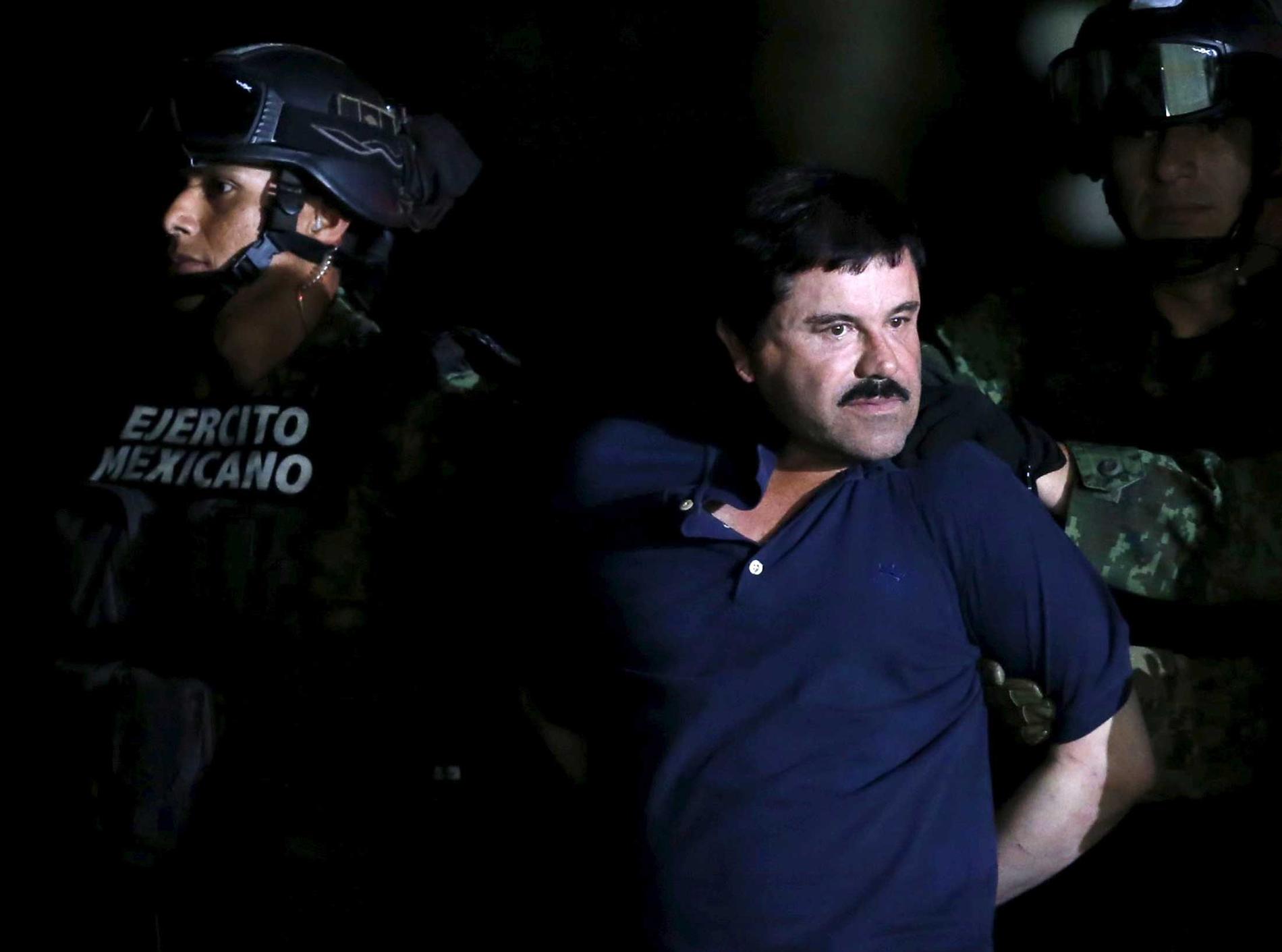 Joaquín ”El Chapo” Guzmán flydde i en kilometerlång tunnel från ett högsäkerhetsfängelse för sex månader sedan och har fram tills nu lyckats hålla sig undan från polisen.