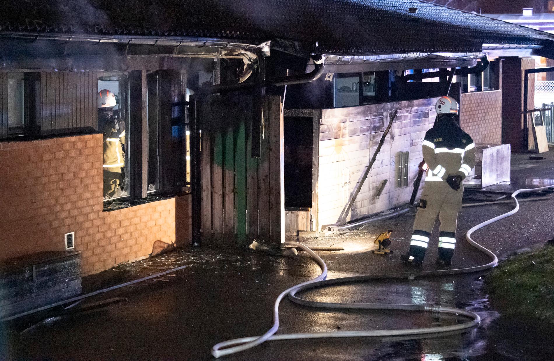 Räddningstjänst på plats i samband med brand i en förskola i Svedala på torsdagskvällen.