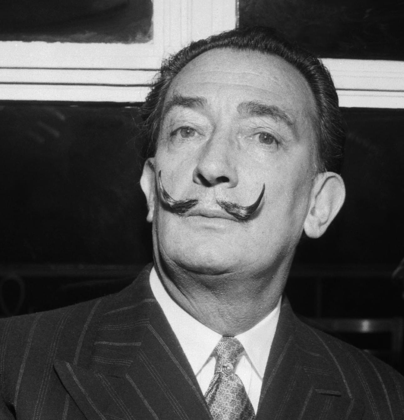 Salvador Dalí i november 1958.