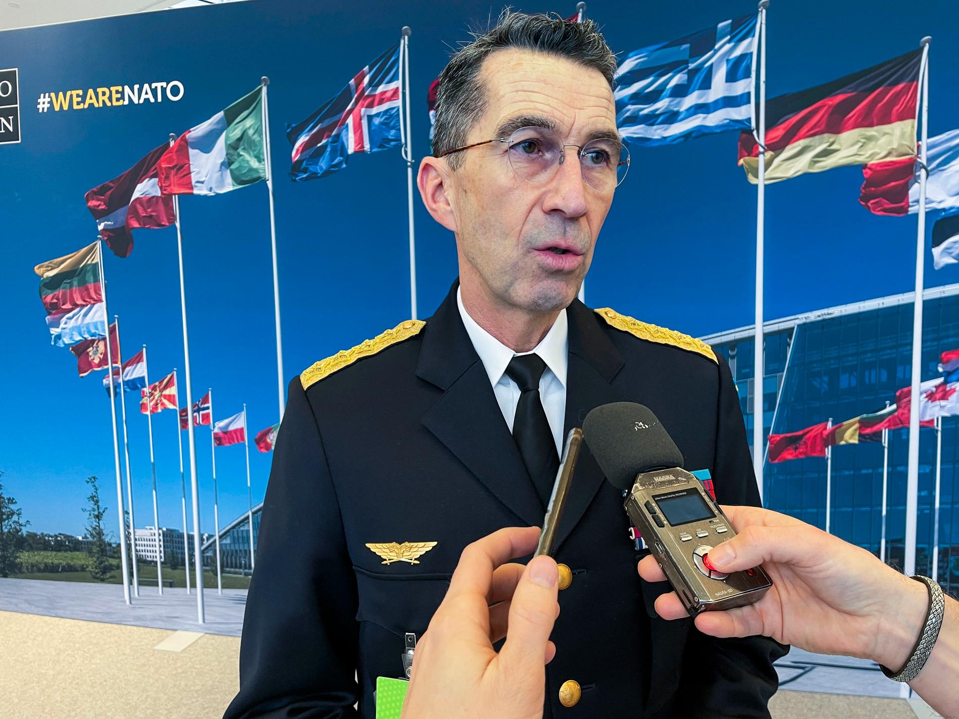 Överbefälhavare Micael Bydén efter veckans försvarschefsmöte på Natohögkvarteret i Bryssel.