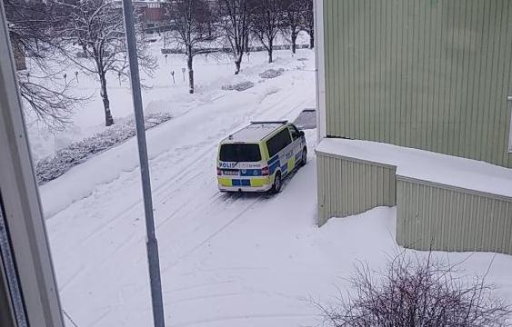 Ett grovt brott har begåtts i Skellefteå enligt uppgifter till Aftonbladet.