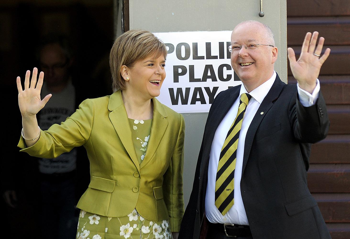 Nicola Sturgeon, partiledare för Scottish national party (SNP), och hennes make Peter Murrell.
