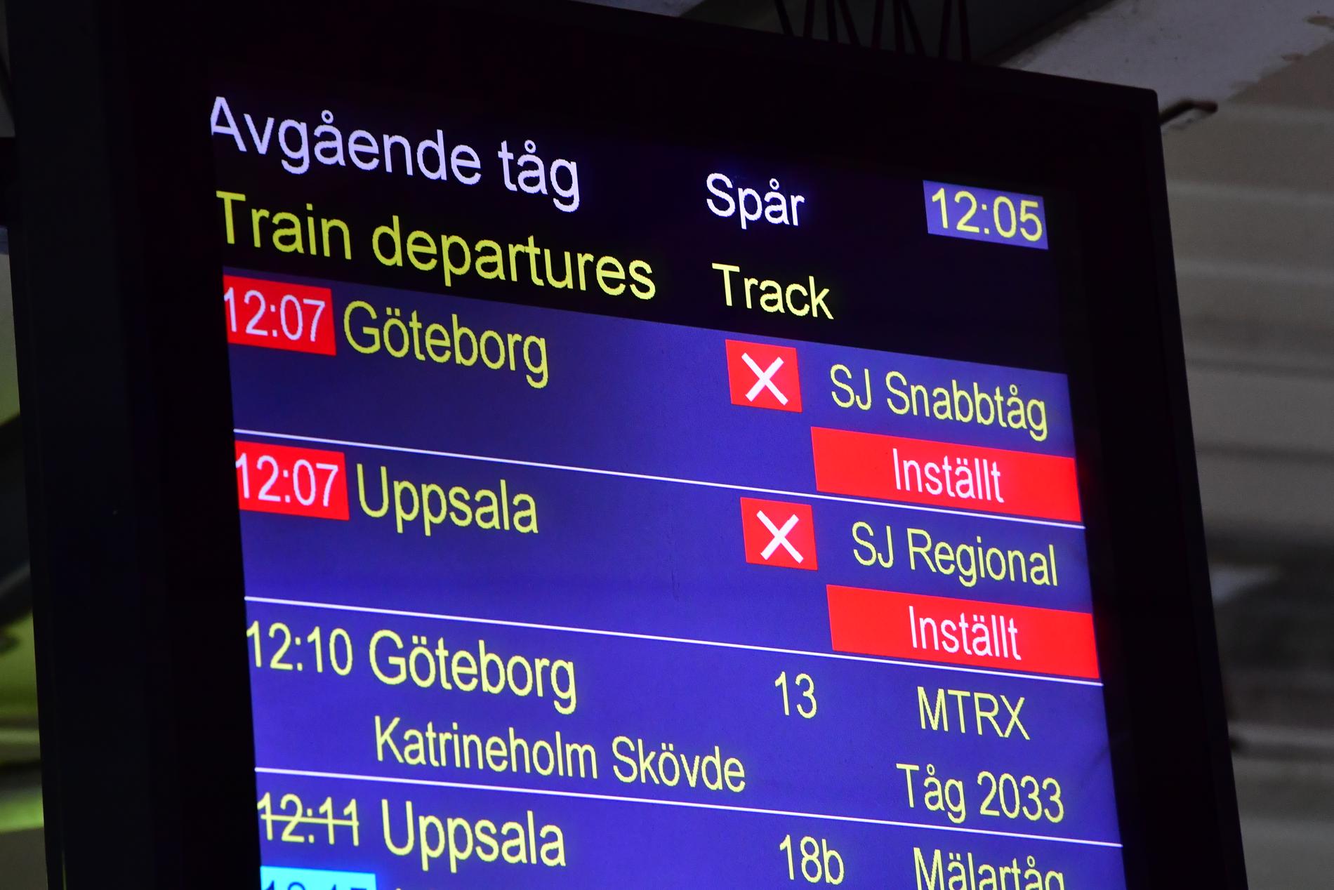 Inställda tåg. Torsdagsbild från Stockholms Central.