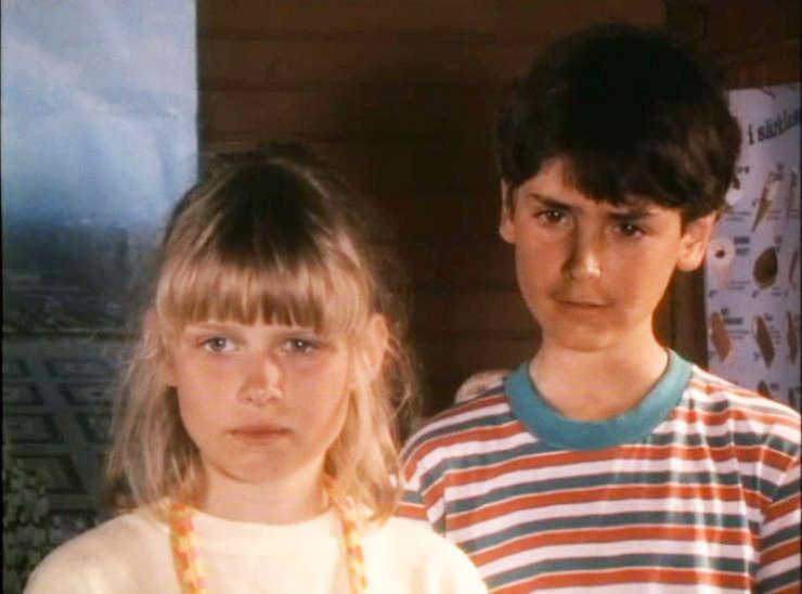 Malik Bendjellouls tv-debut skedde framför kameran. Redan som tolvåring spelade han Philip Clavelle i tv-serien ”Ebba och Didrik” (1990) som hans morbror Peter Schildt regisserade.