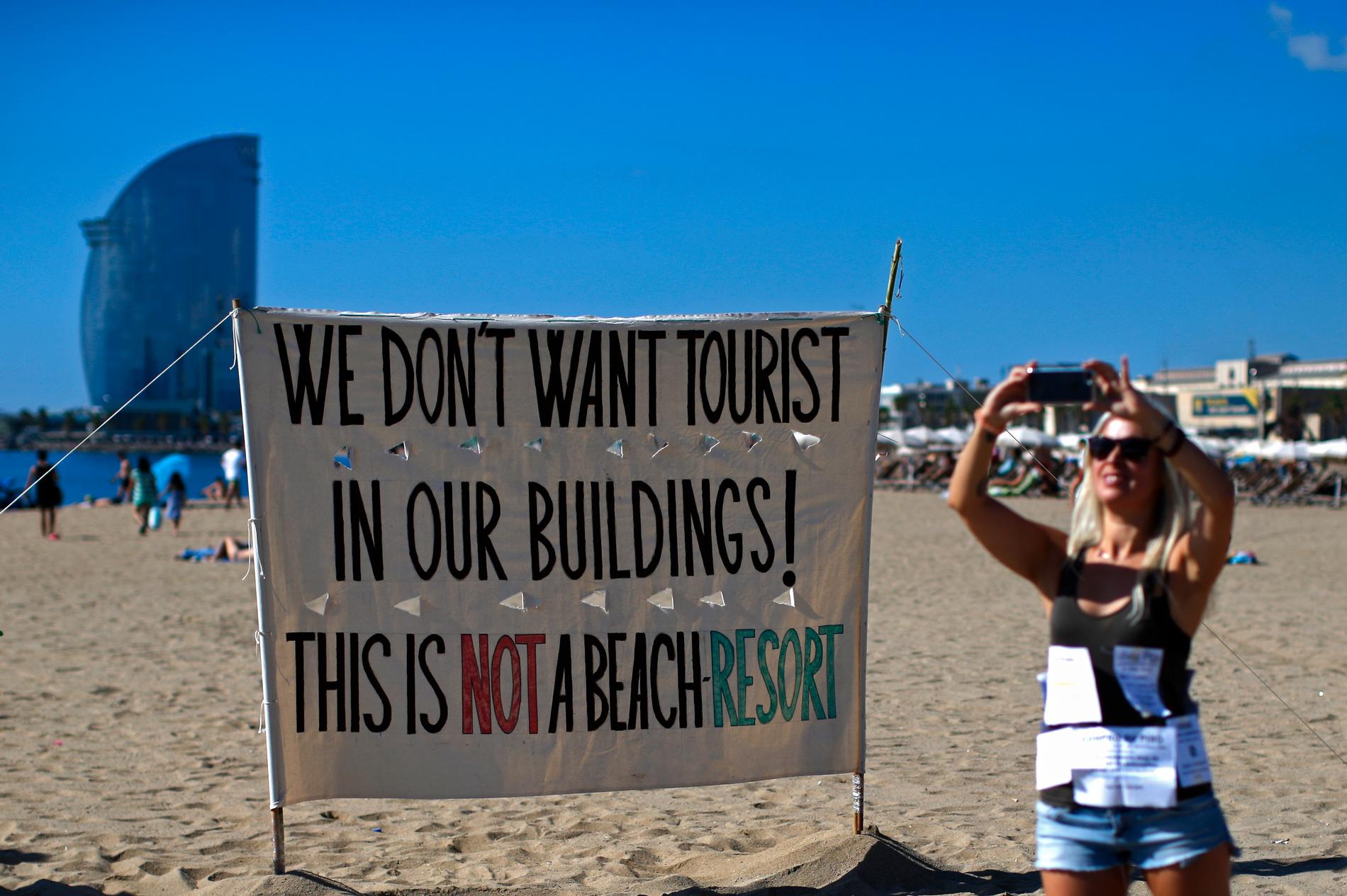 Protest mot turism i Barcelona. Arkivbild.