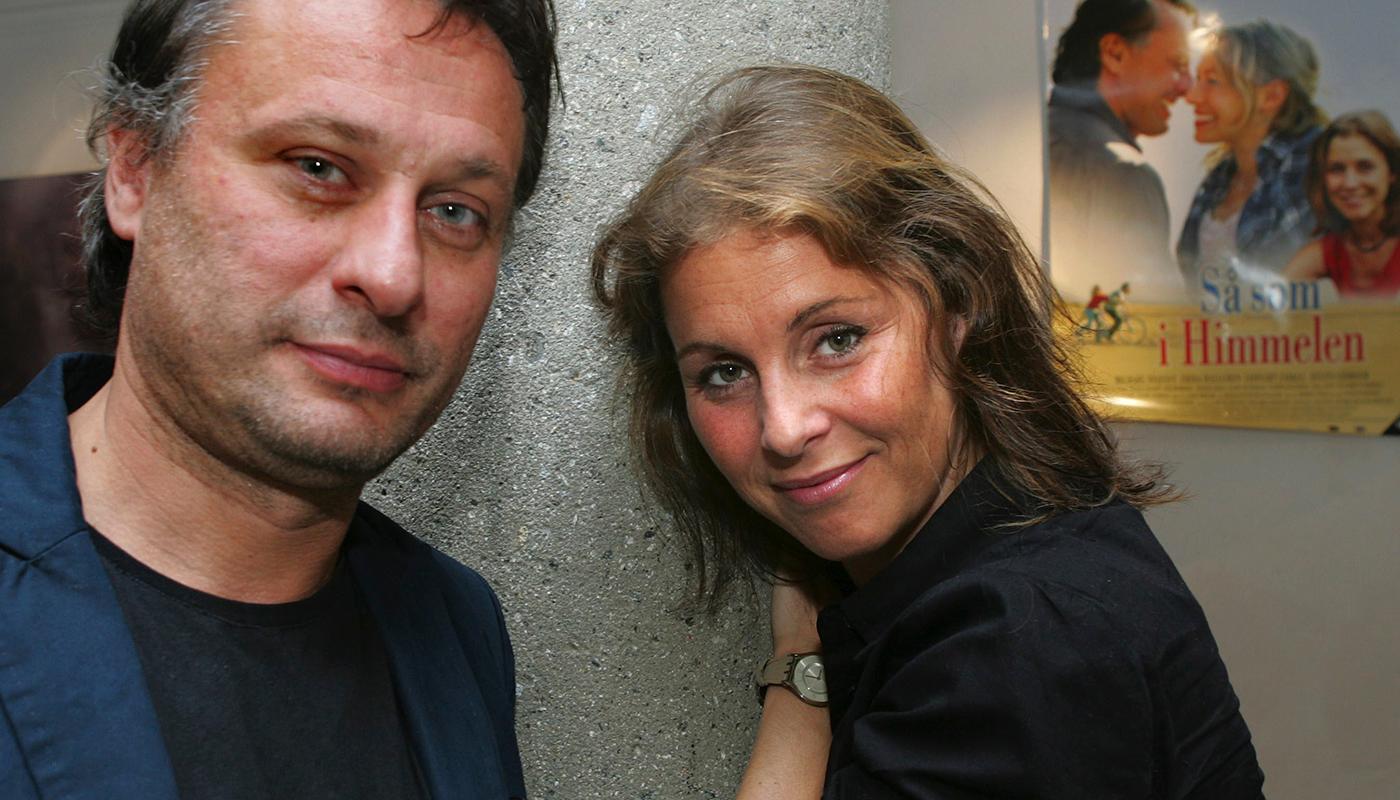 Michael Nyqvist och Helen Sjöholm under presskonferensen för filmen ”Så som i himmelen” 2004.