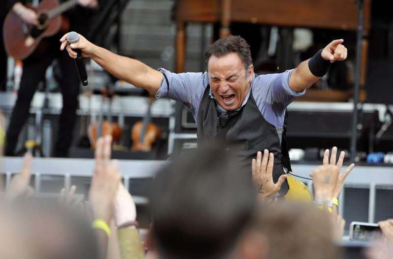 Bruce Springsteens album mellan 1987 och 1996 återutges i en tung och stor vinylbox. Prislappen är dock inte att leka med. 
