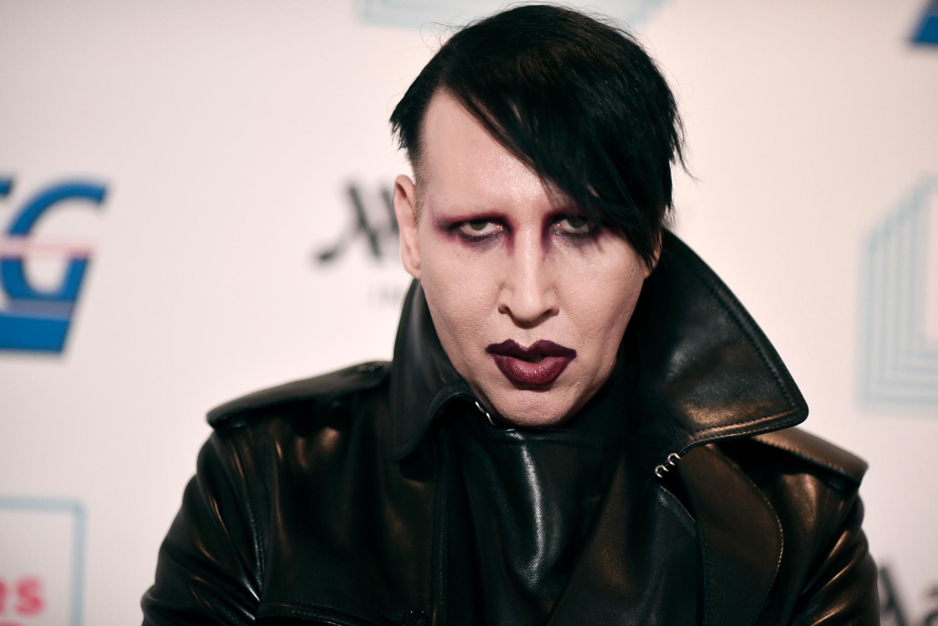 Marilyn Manson har hamnat i skottgluggen – vilket har fått strömningssiffrorna för hans musik att öka. Arkivbild.