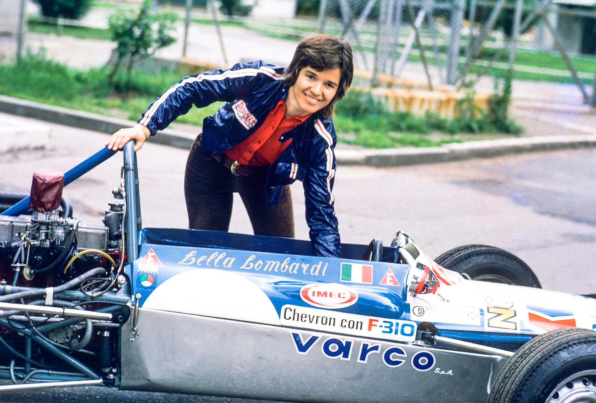 Lella Lombardi, på en bild från 1970. Hon är den senaste kvinnan att ha kört formel 1.