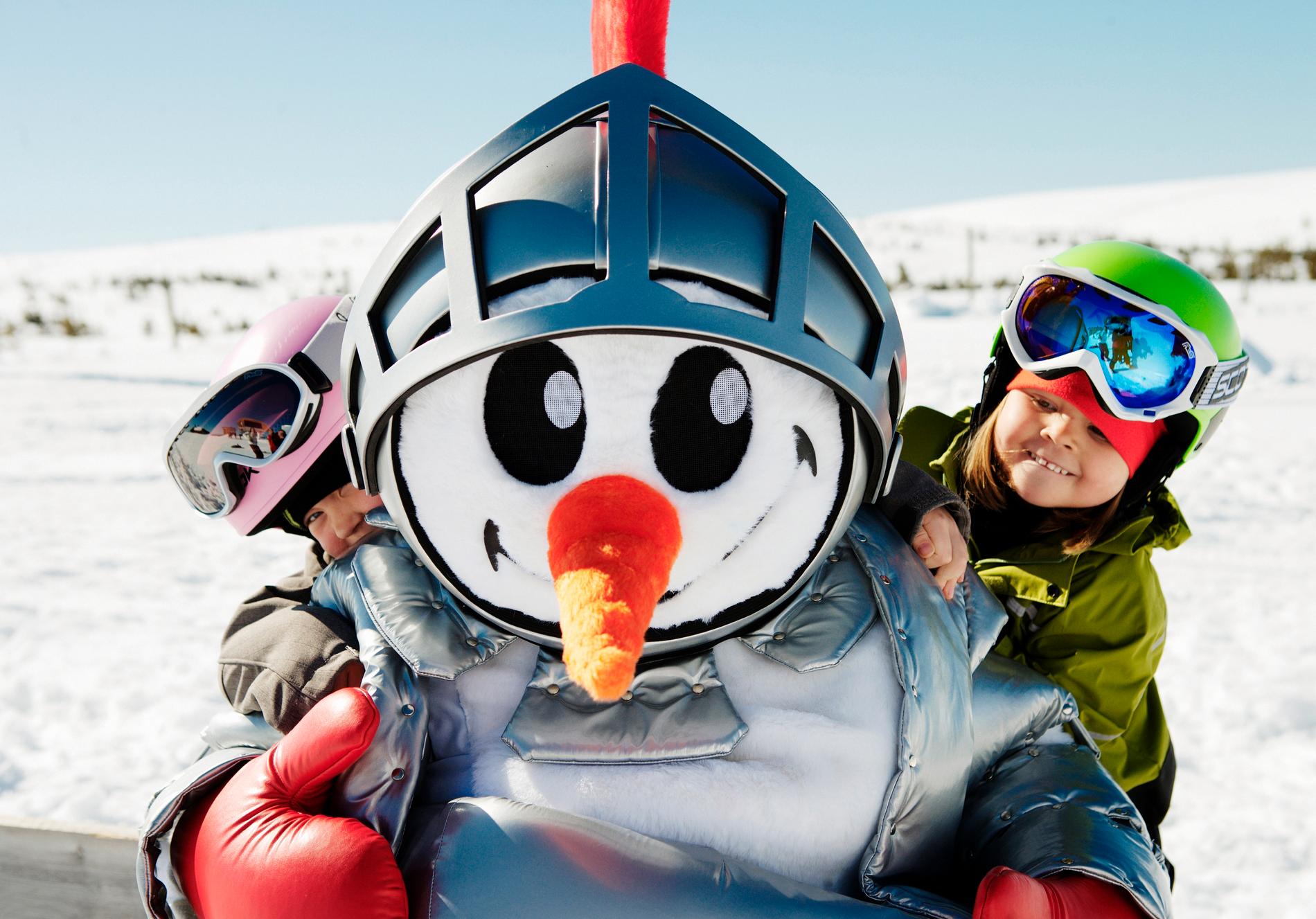 Snögubben Valle är en symbol för Skistars skidskolor för barn. En tredagarskurs för barn från 3 år kostar 850 kronor.