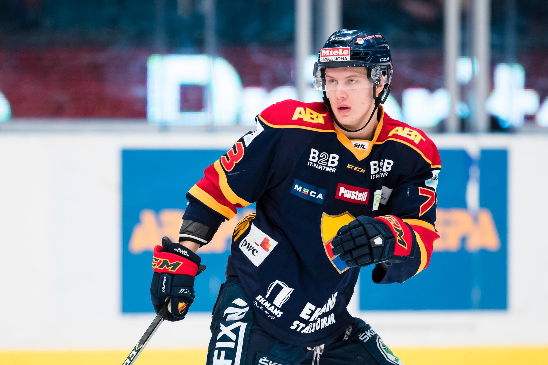 Adam Ollas Mattsson ska spela i Malmö Redhawks nästa säsong.