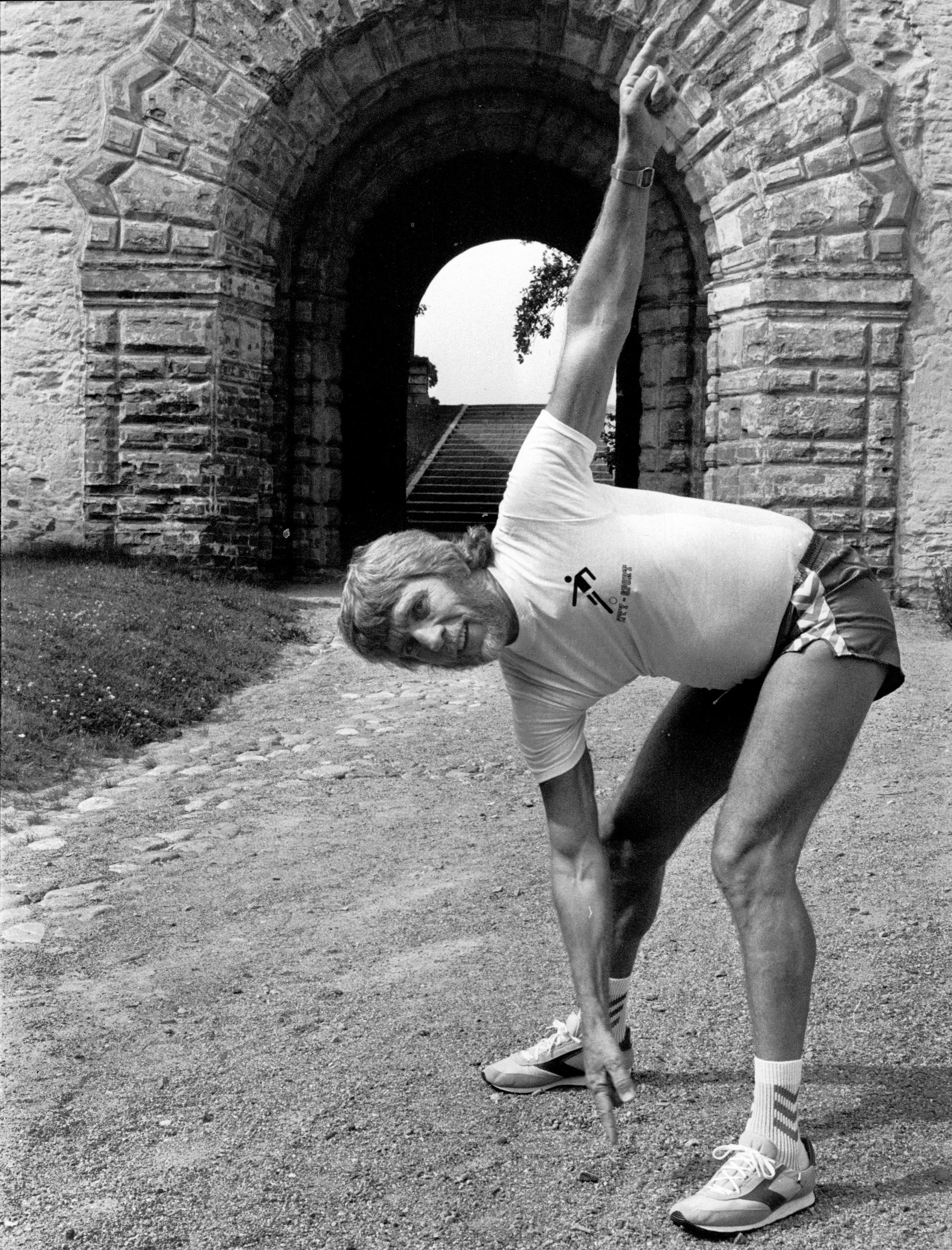 Owe Thörnqvist innan starten i Stockholm Maraton 1981