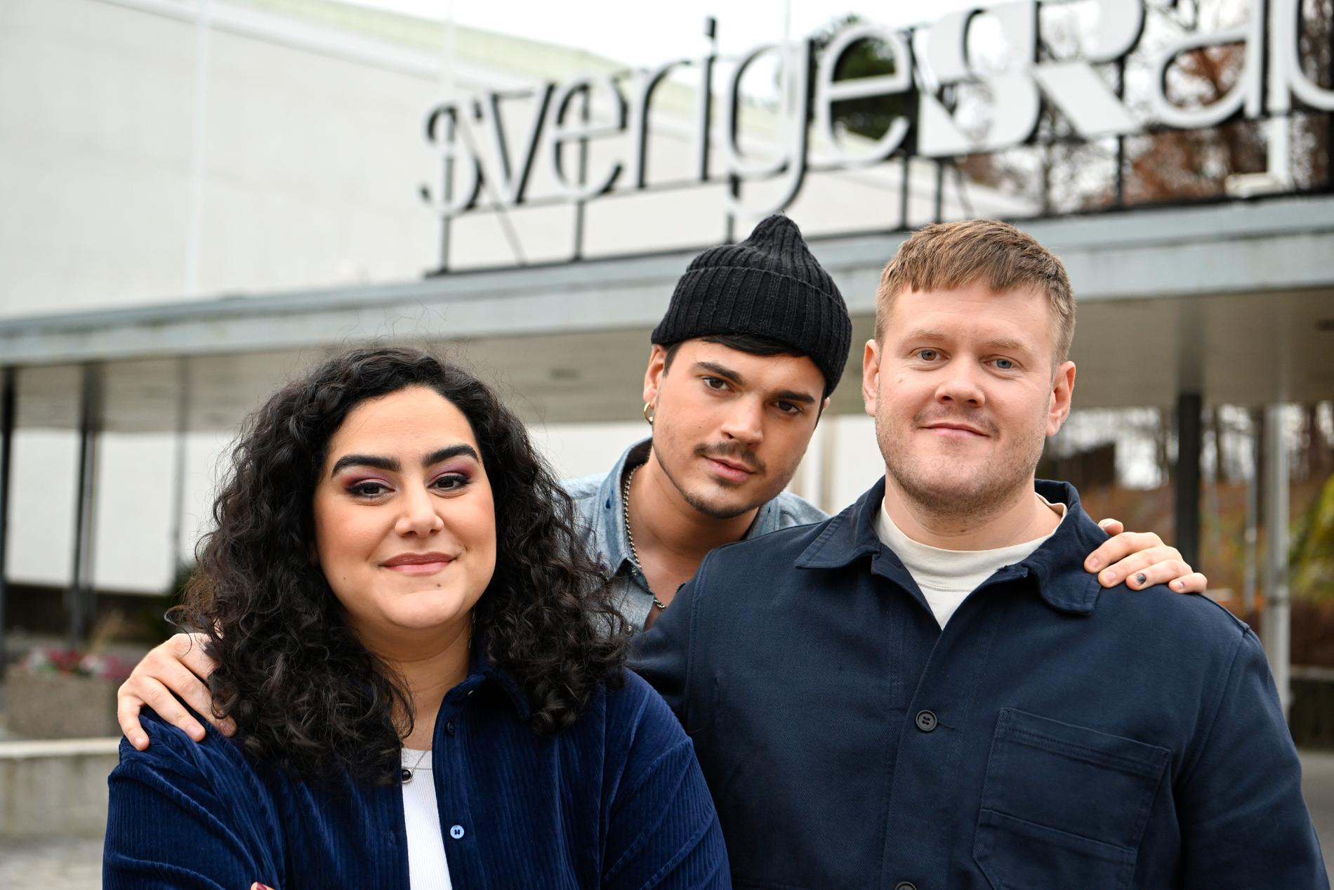 Tina Mehrafzoon, Oscar Zia och Klas Eriksson leder ”Musikhjälpen” i år. 