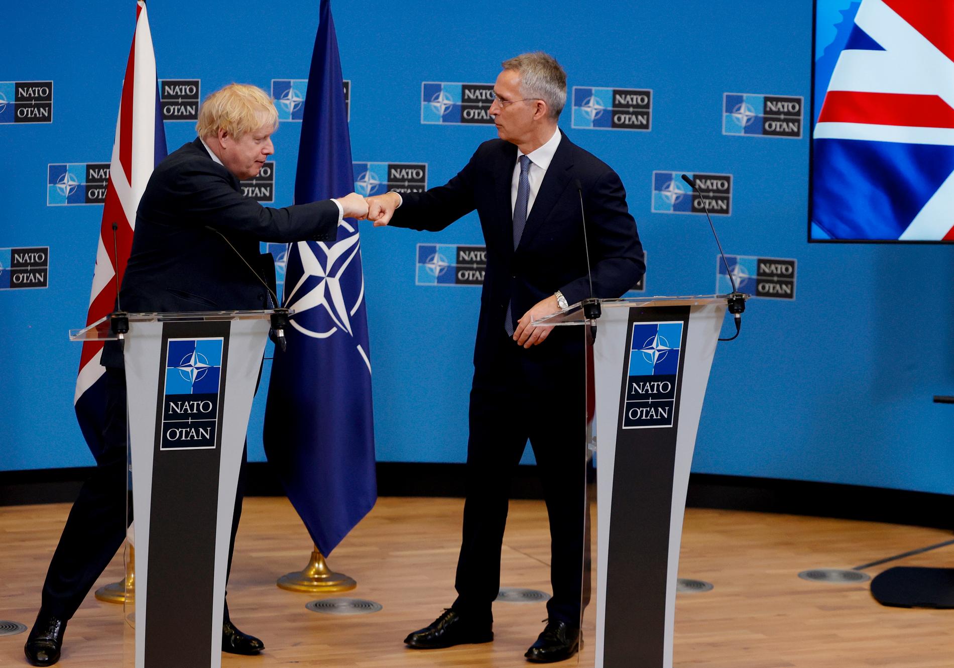 Boris Johnson och Natos generalsekreterare Jens Stoltenberg.