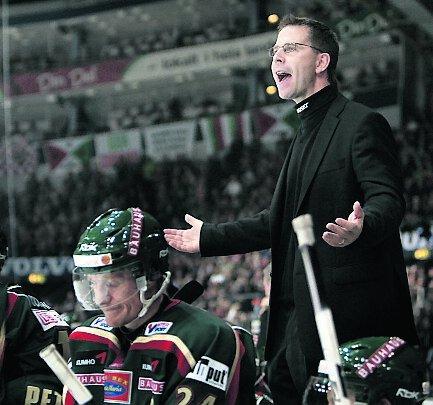 Ulf Dahlén har kontrakt för nästa säsong – men är han kvar?