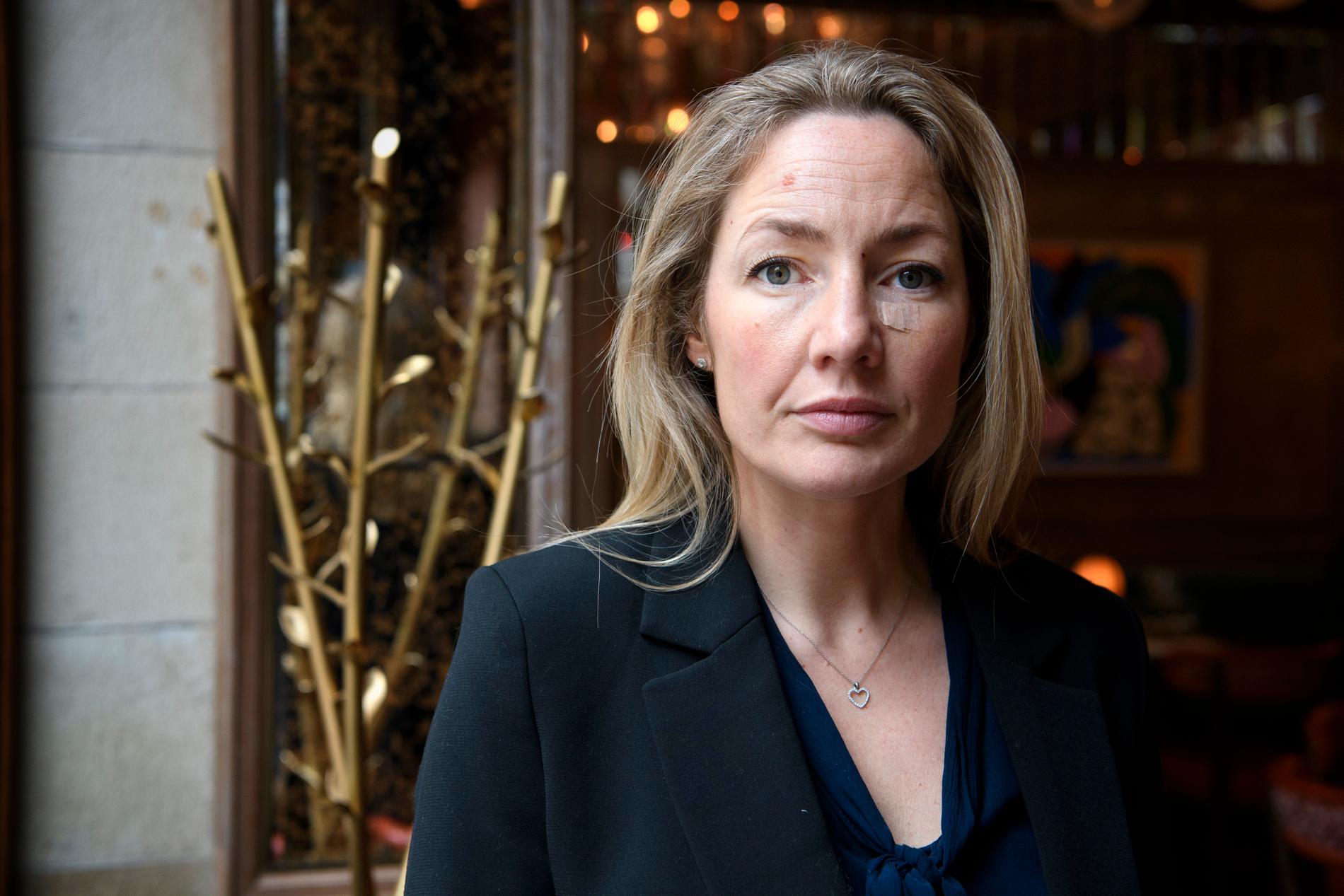 Anna Sjödin, marknadschef på Brasseriegruppen, har suttit i möten till långt in på kvällarna för att försöka rädda så många medarbetare som möjligt från uppsägning.